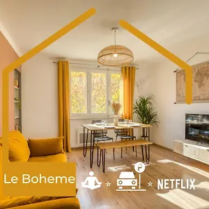 Le Boheme - Mycosyapart, Netflix , Annecy Francia